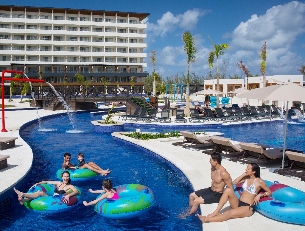 Royalton Blue Waters photo 394