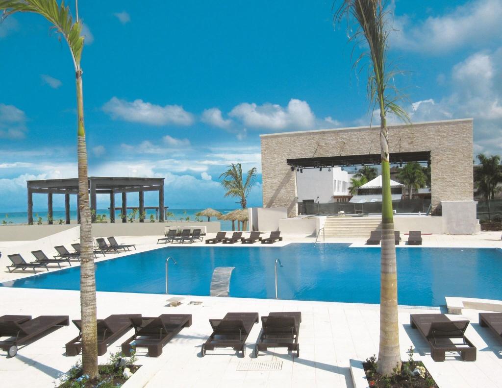 Royalton Blue Waters photo 386