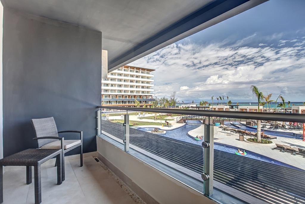 Royalton Blue Waters photo 308