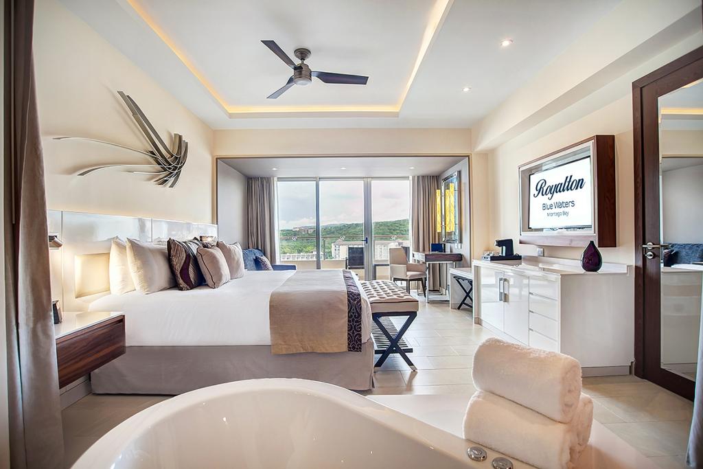 Royalton Blue Waters photo 10
