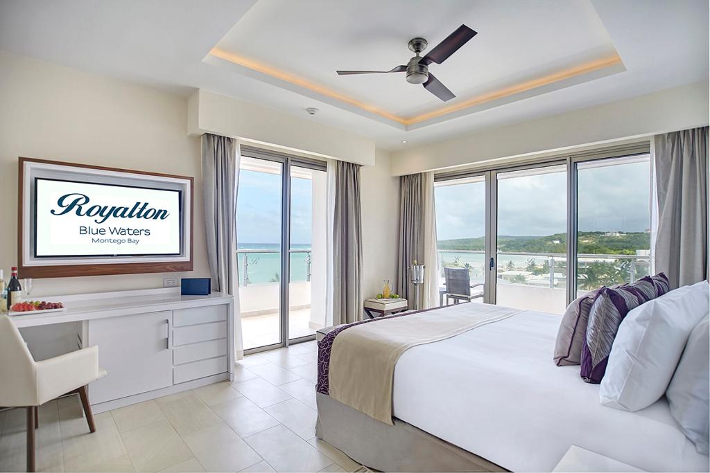 Royalton Blue Waters photo 22