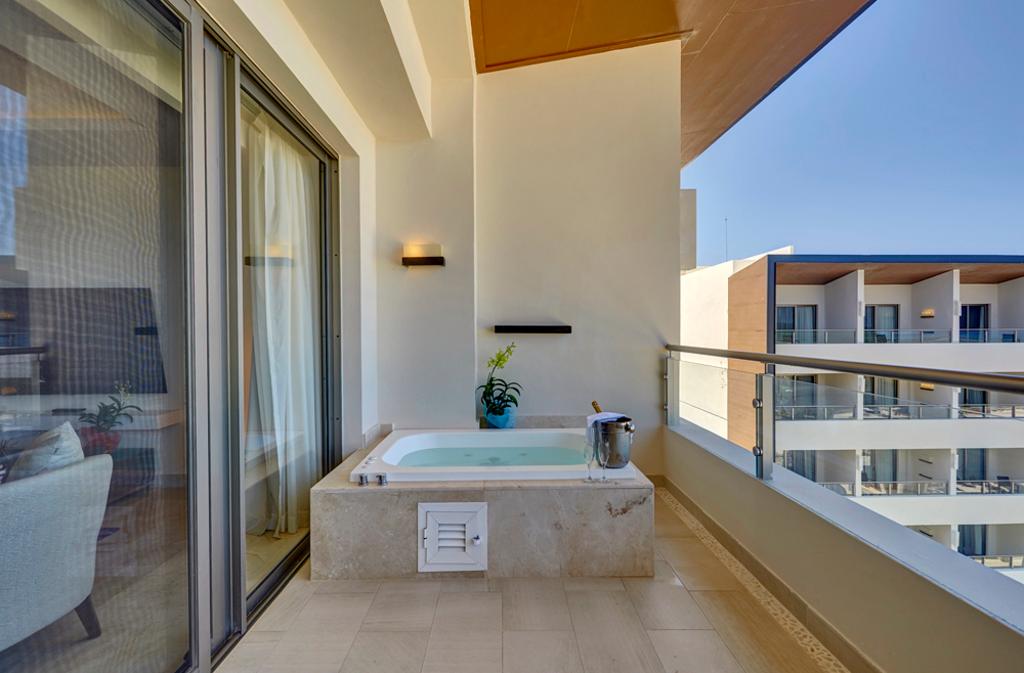 Royalton Blue Waters photo 260