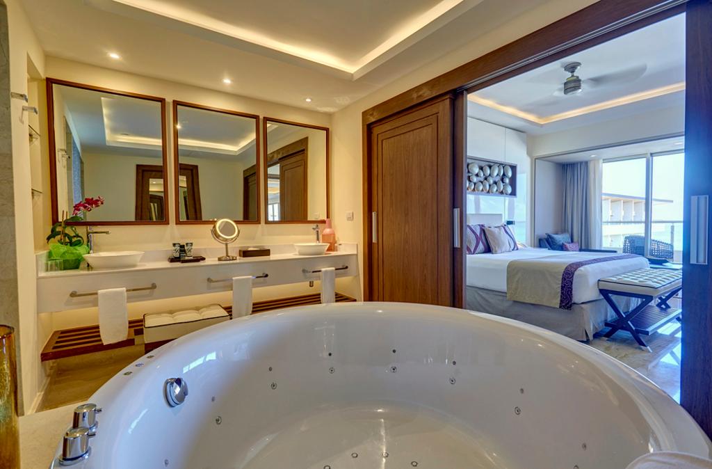 Royalton Blue Waters photo 240