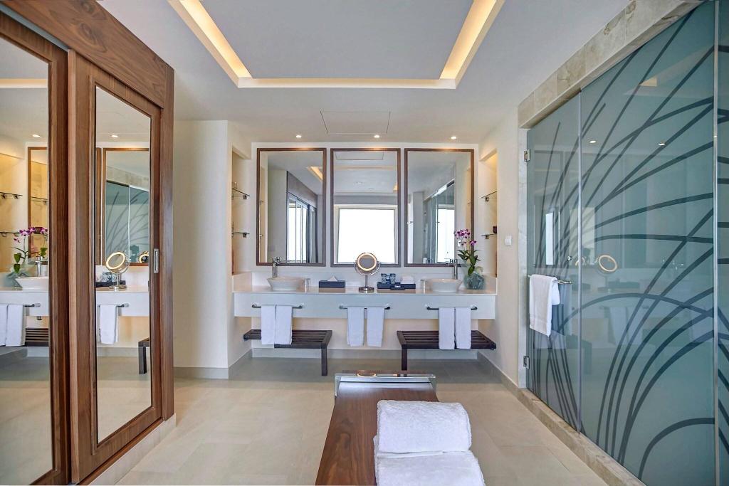 Royalton Blue Waters photo 115