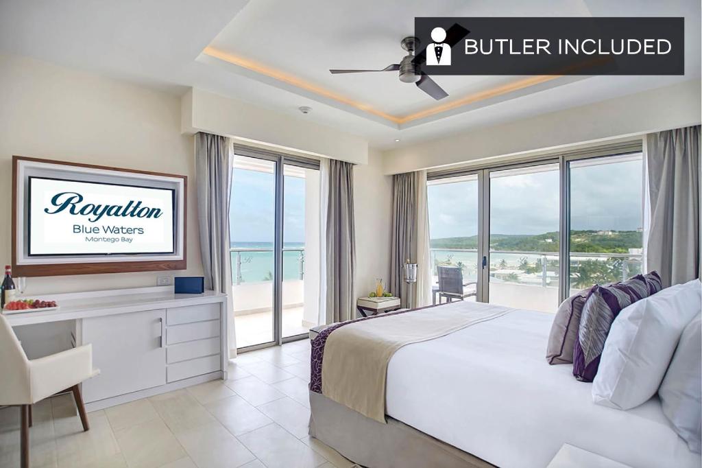 Royalton Blue Waters photo 133