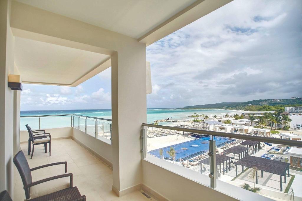 Royalton Blue Waters photo 310