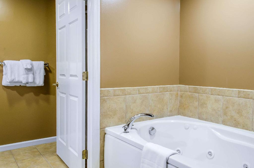 Bluegreen Vacations Suites at Hershey