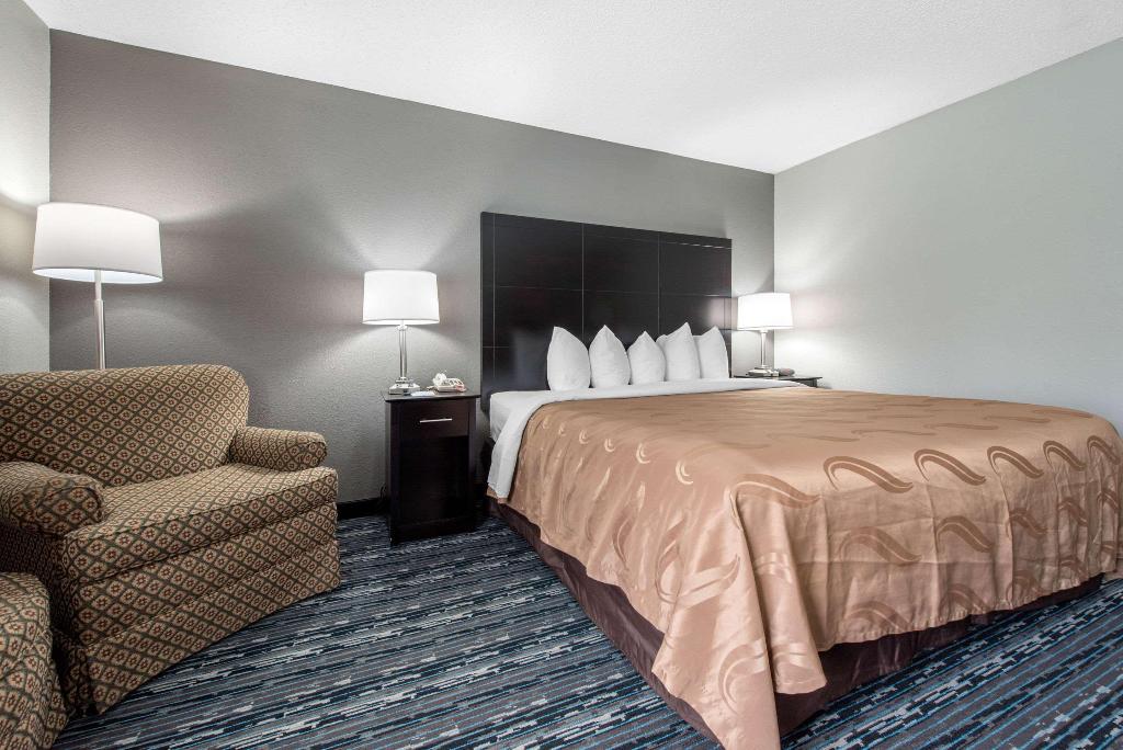 Quality Inn & Suites Brownsburg -Indianapolis West