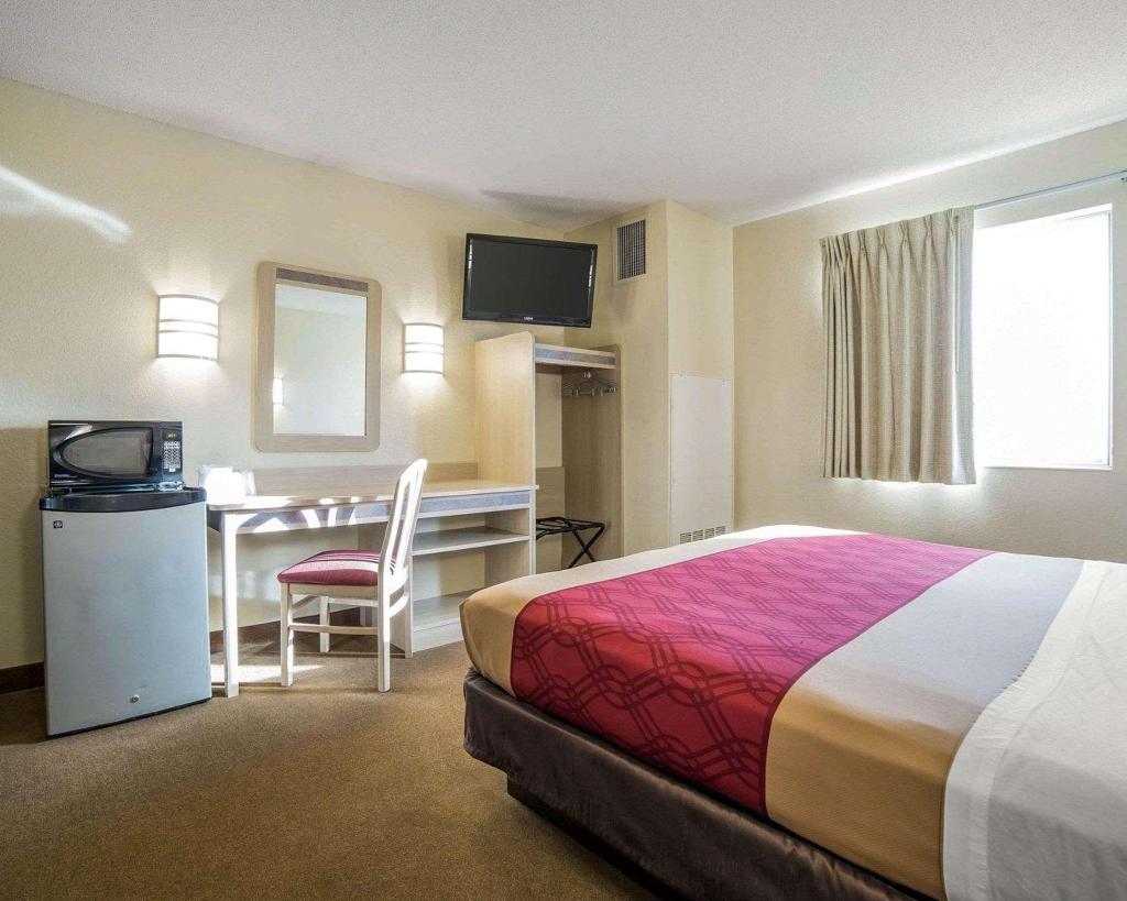 Econo Lodge Belle Fourche
