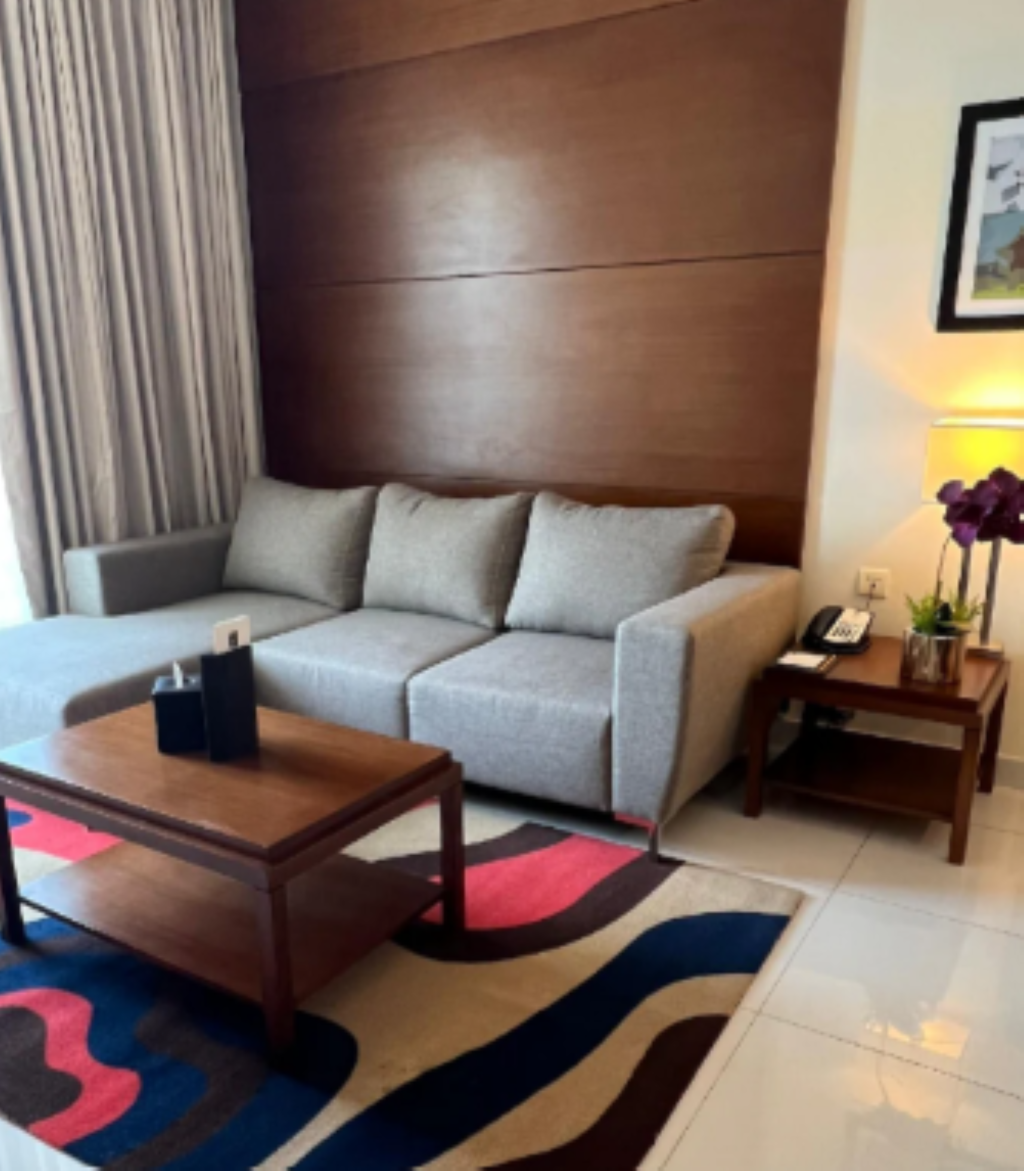 hotel-thumb