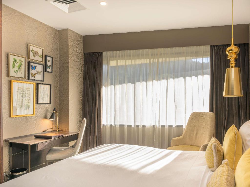 hotel-thumb