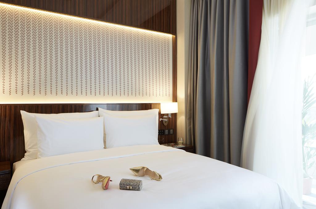 hotel-thumb