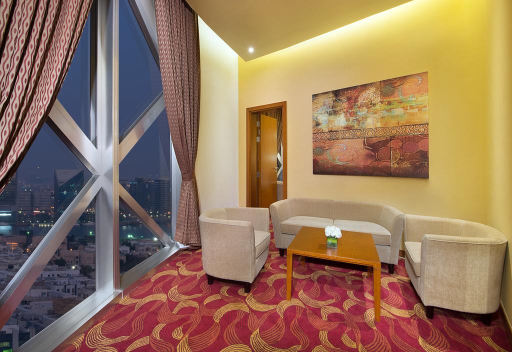 hotel-thumb