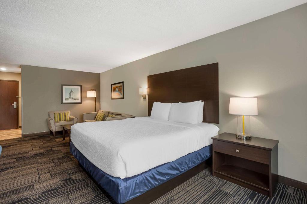 Best Western Plus Columbia Inn