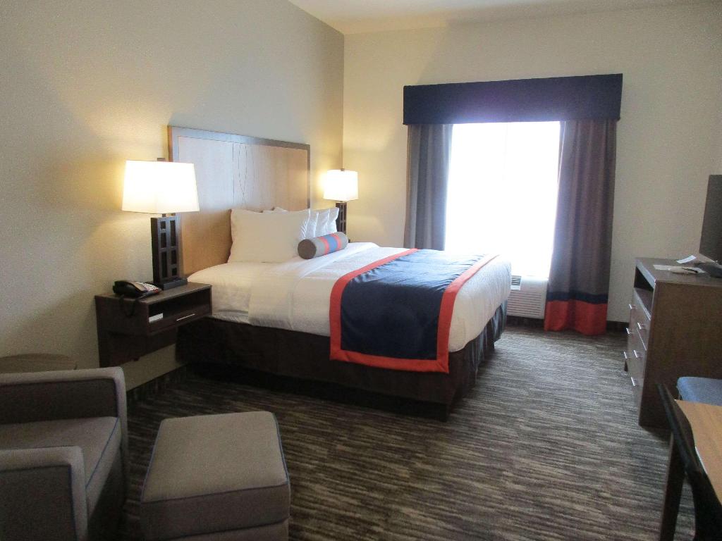 Best Western Plus Ardmore Inn & Suites