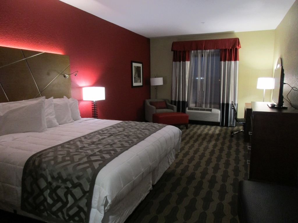 Best Western Plus Fairview Inn & Suites