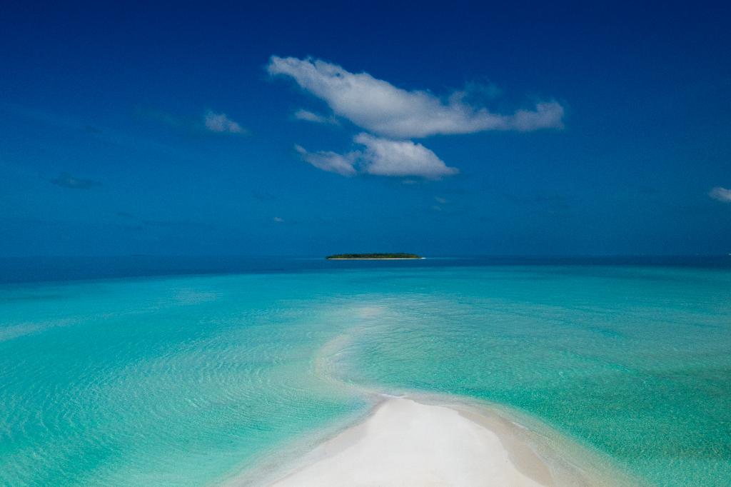 Dhigufaru Island Resort