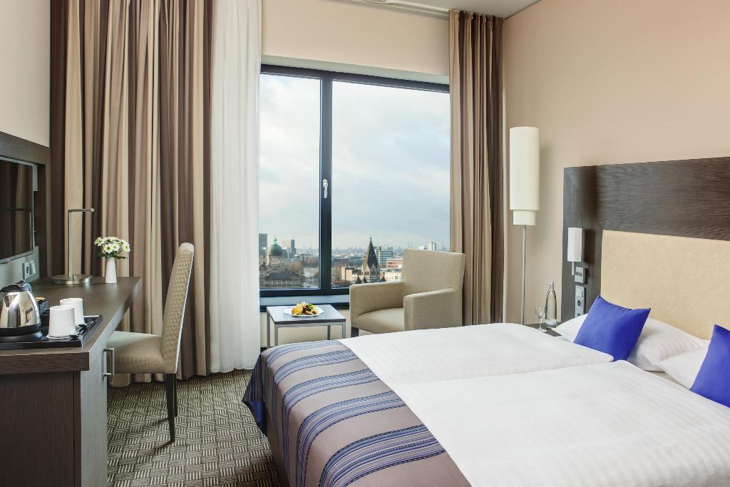 IntercityHotel Hamburg Dammtor