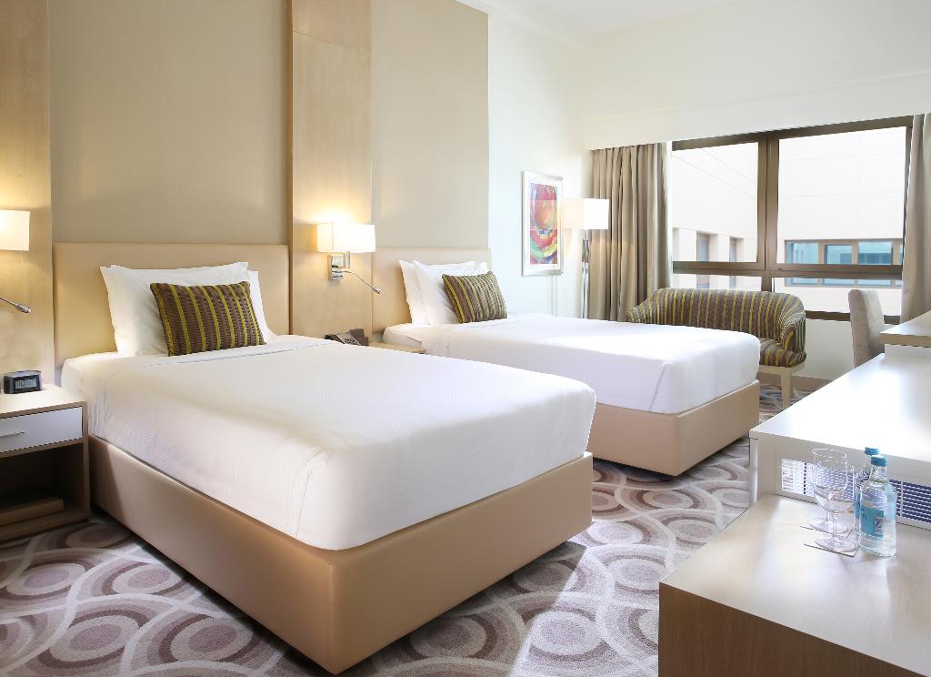 hotel-thumb