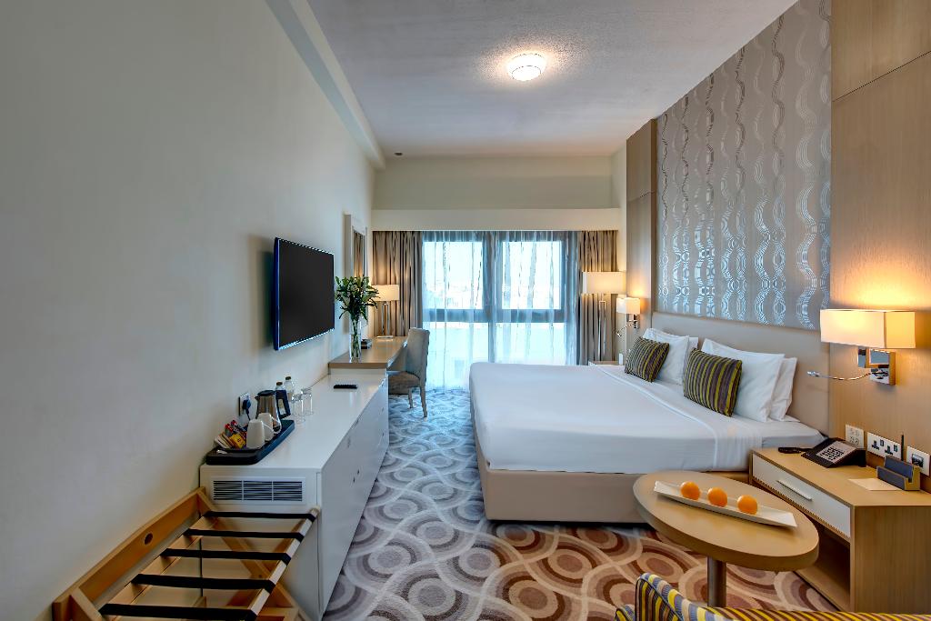 hotel-thumb