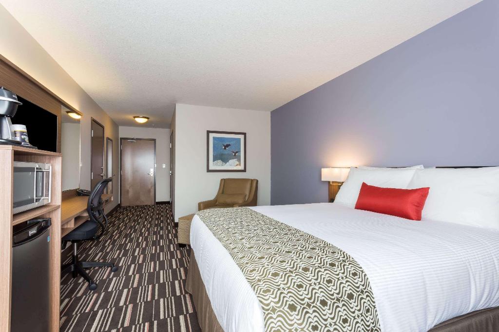Microtel Inn & Suites By Wyndham Kitimat