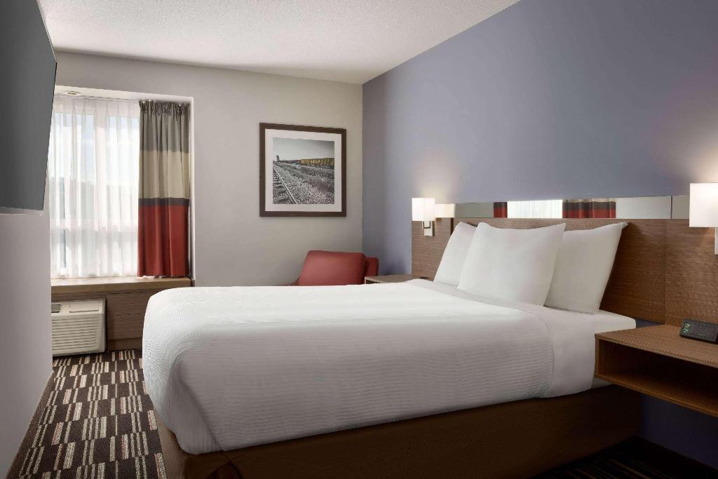 Microtel Inn & Suites By Wyndham Bonninville