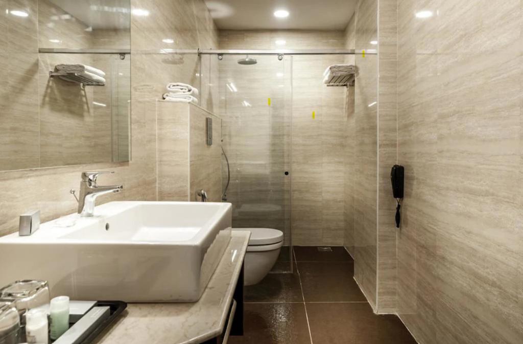 Days Hotel Chennai OMR