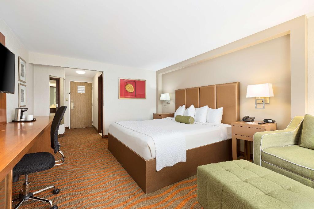 Holiday Inn San Jose La Sabana an IHG Hotel