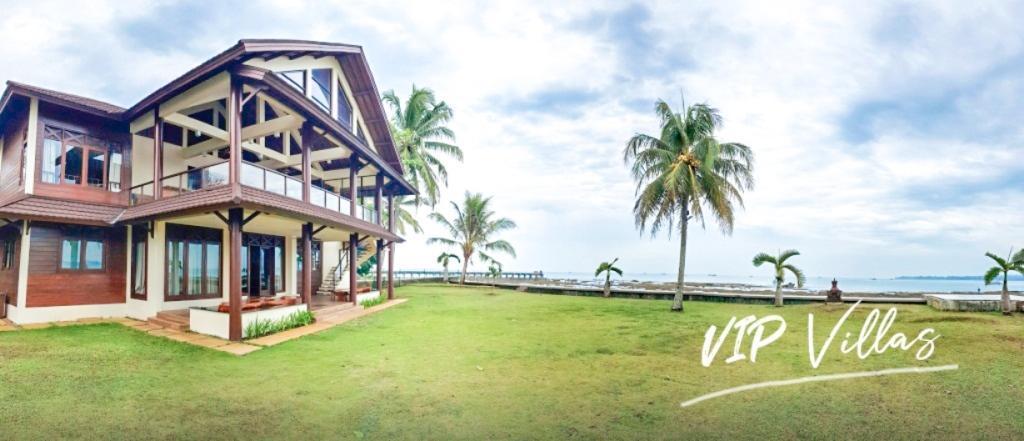 Mutiara Carita Cottages