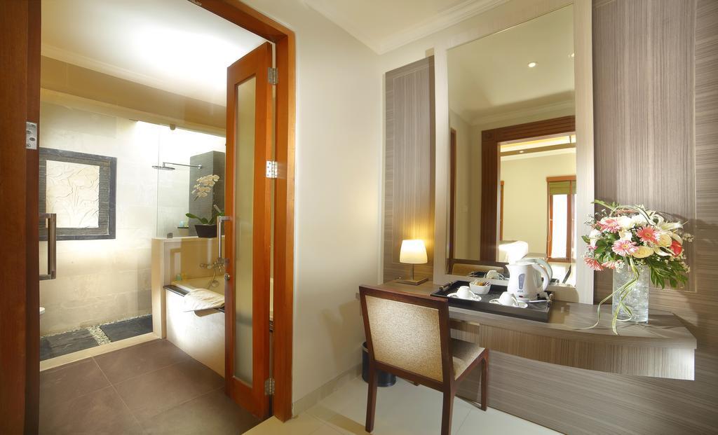 The Banyumas Suite Villa Legian