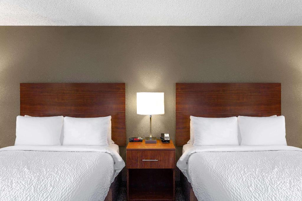 Days Inn by Wyndham Blairsville