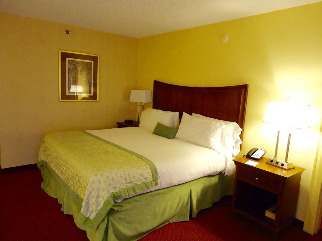 Clarion Hotel BWI Airport