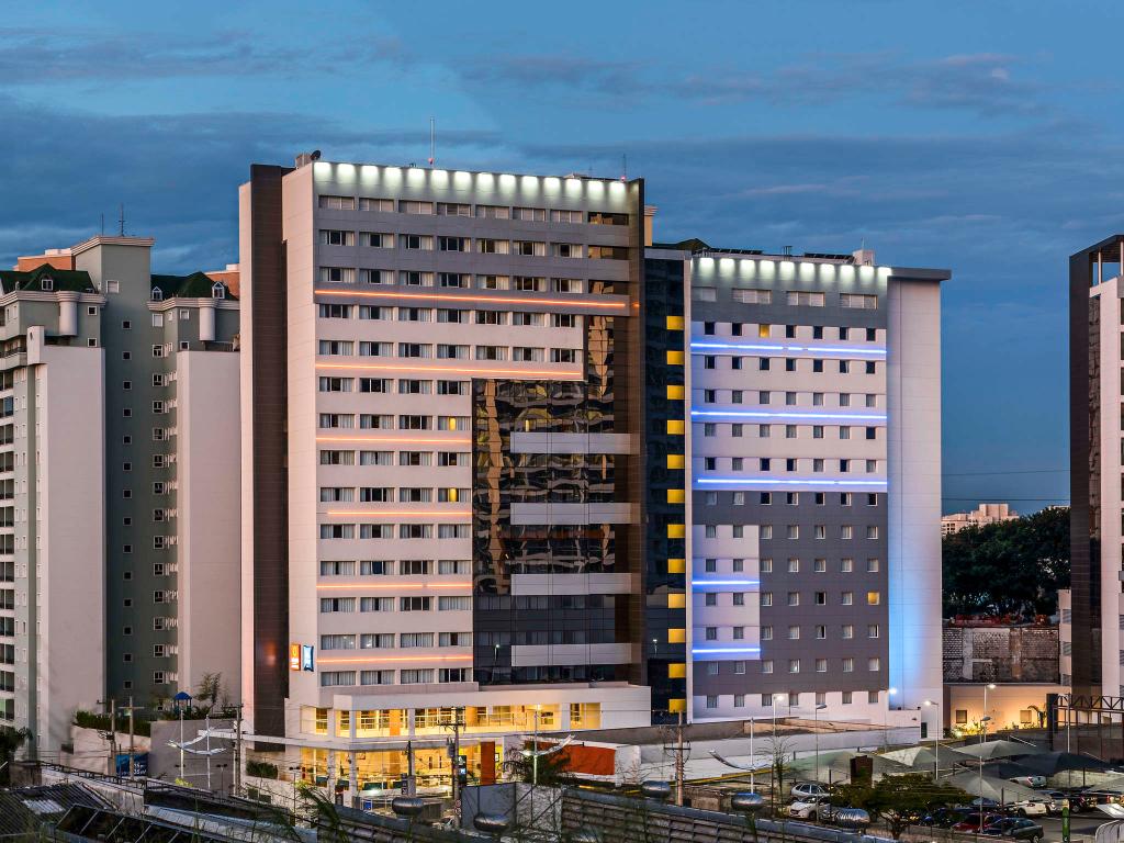 hotel-thumb