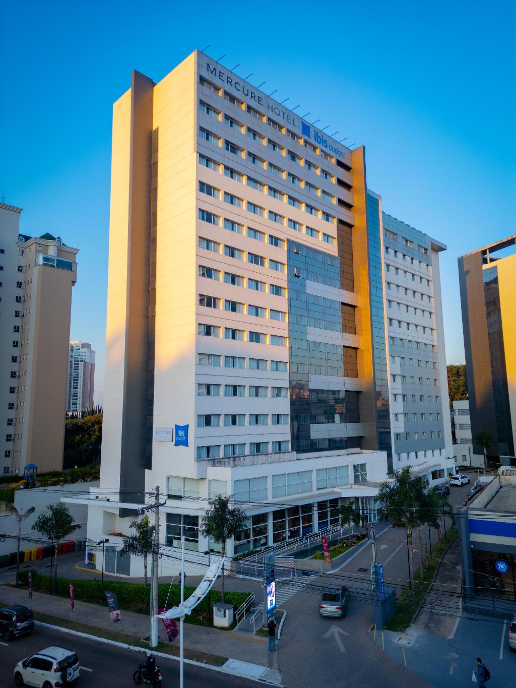hotel-thumb