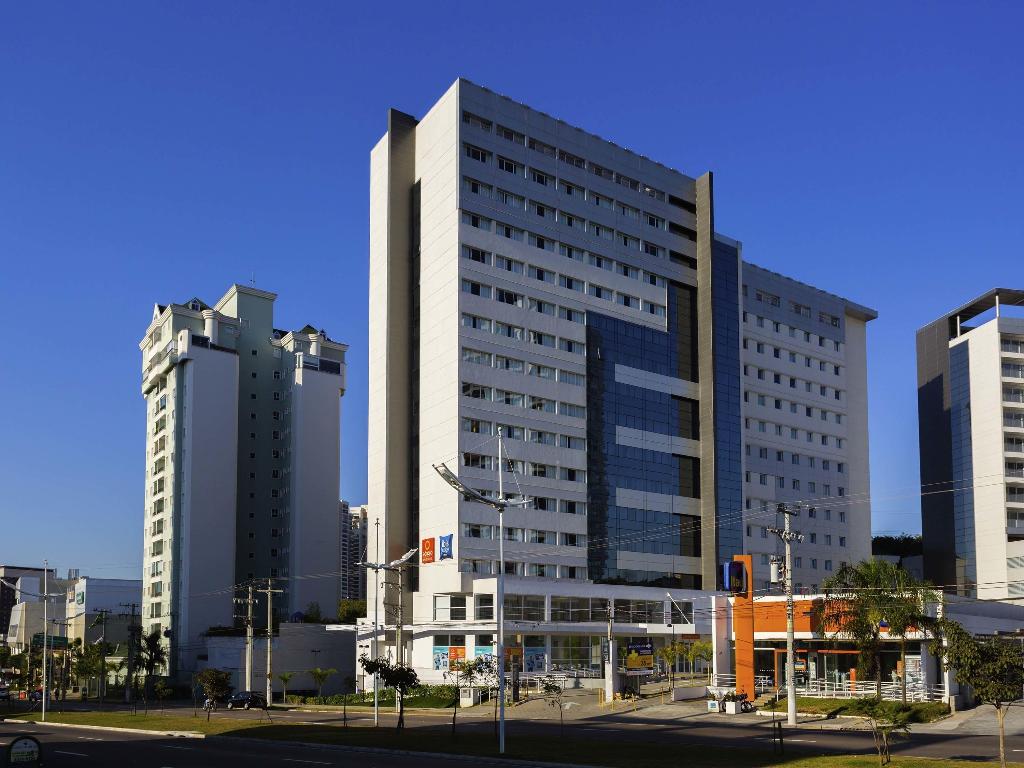 hotel-thumb