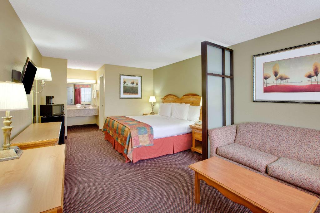 Baymont Inn & Suites Terrell