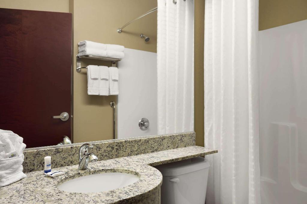 Microtel Inn & Suites By Wyndham Carrollton