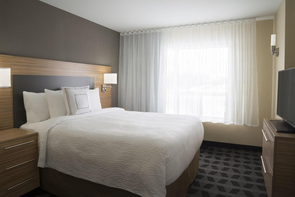 Fairfield Inn & Suites Ottawa Kanata