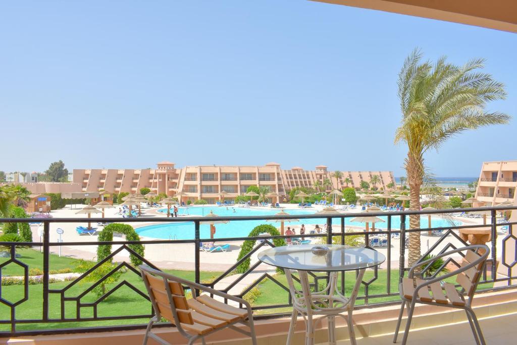 Jasmine Palace Resort