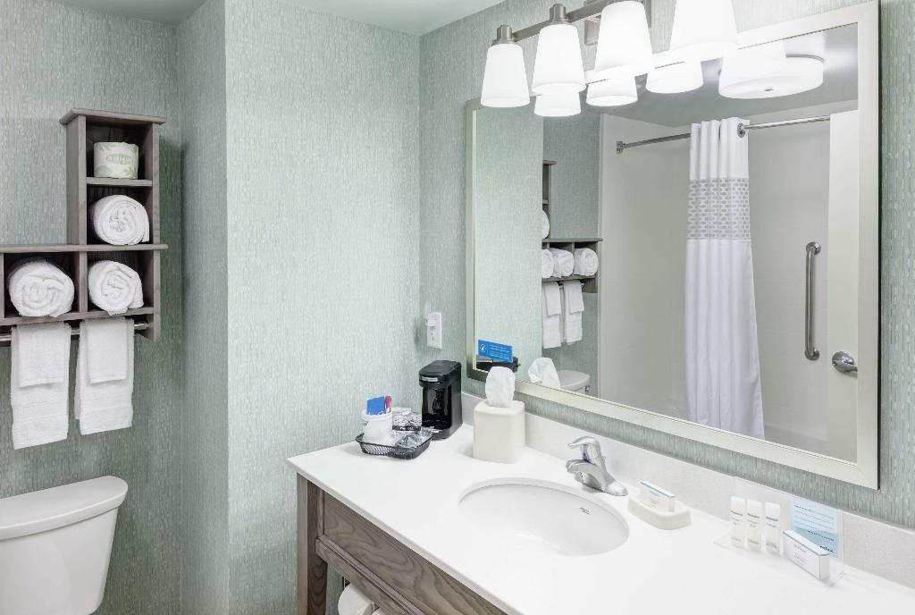 Hampton Inn & Suites Carolina Beach Oceanfront