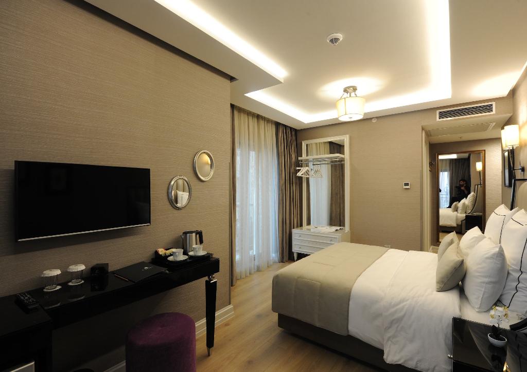 hotel-thumb