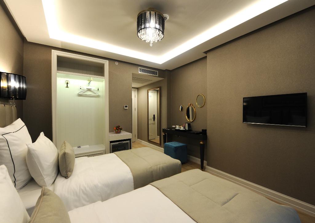hotel-thumb