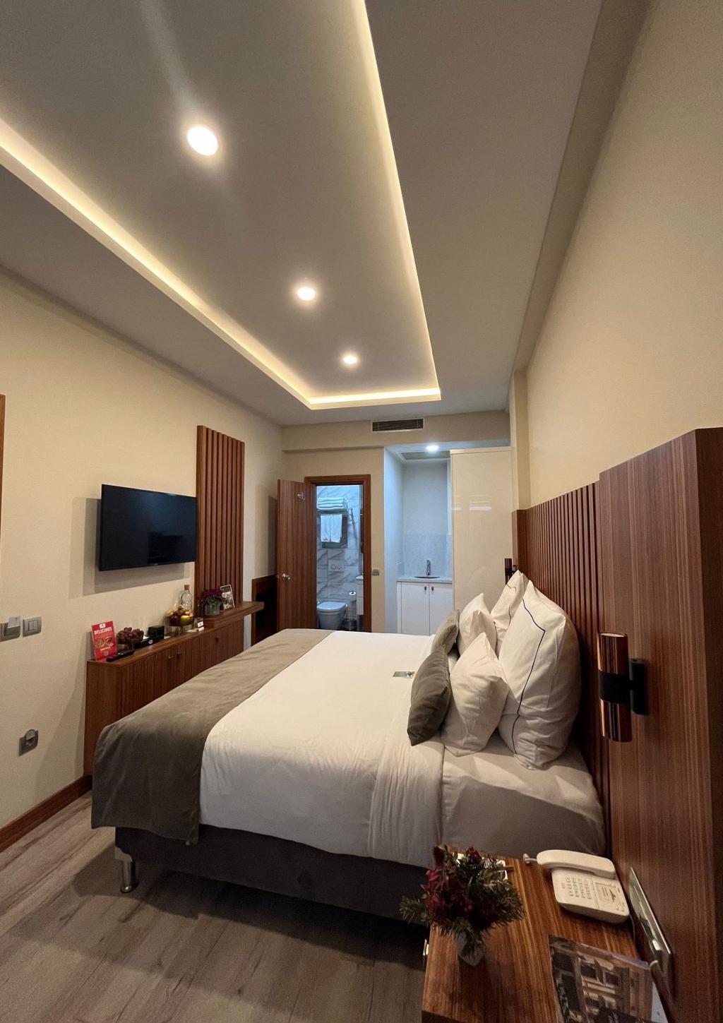hotel-thumb