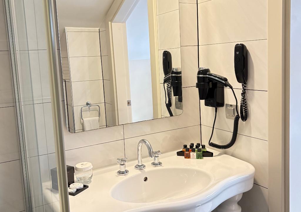 hotel-thumb