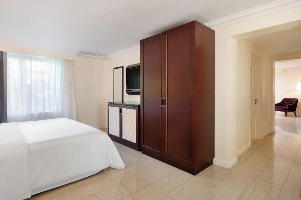 hotel-thumb