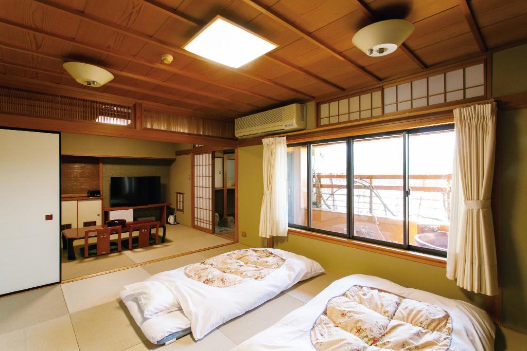 Enakyo Kokusai Hotel