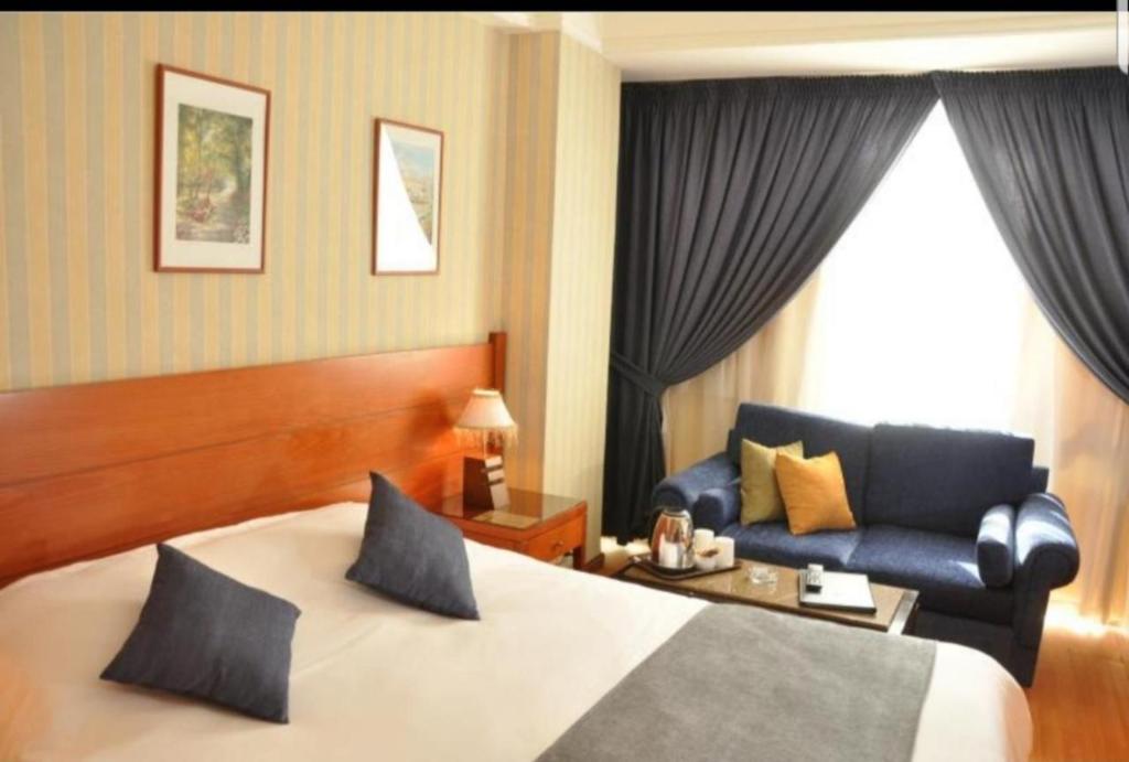 Caesar'S Park Hotel