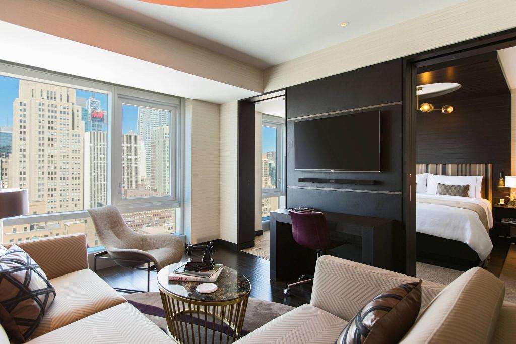 Renaissance New York Midtown Hotel