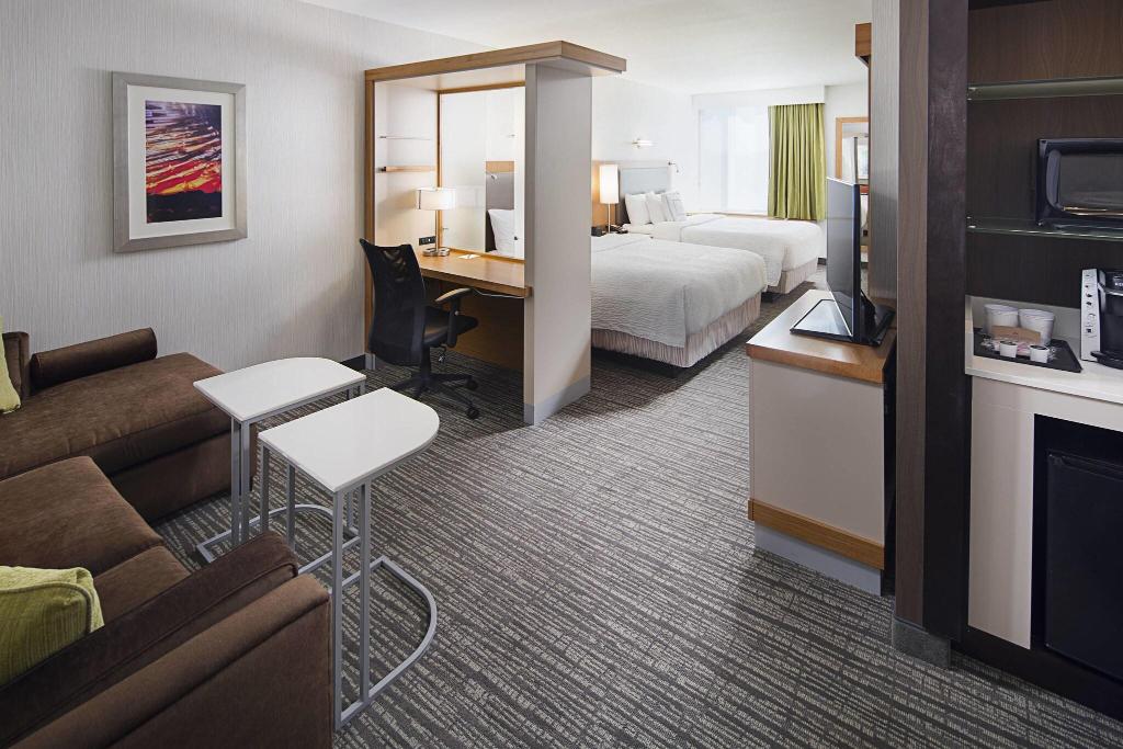 SpringHill Suites Carle Place Garden City