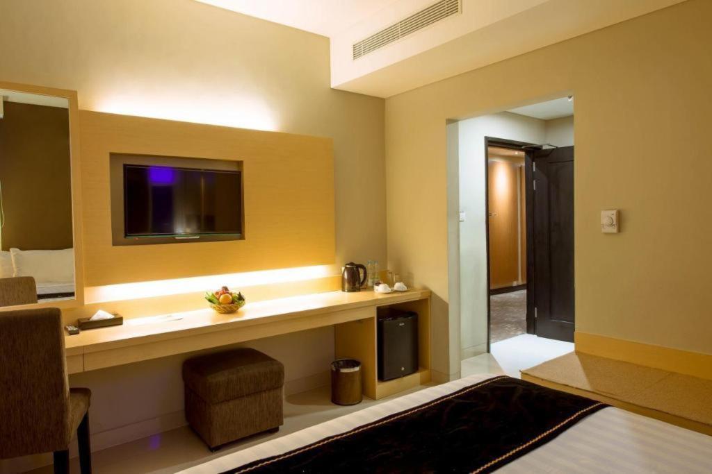 Maestro Hotel
